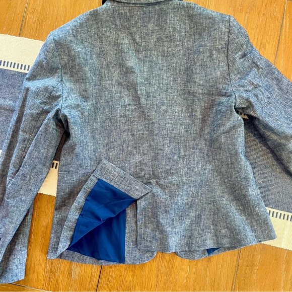 Ann Taylor Factory Linen Blazer, Size 2 - Picture 5 of 5